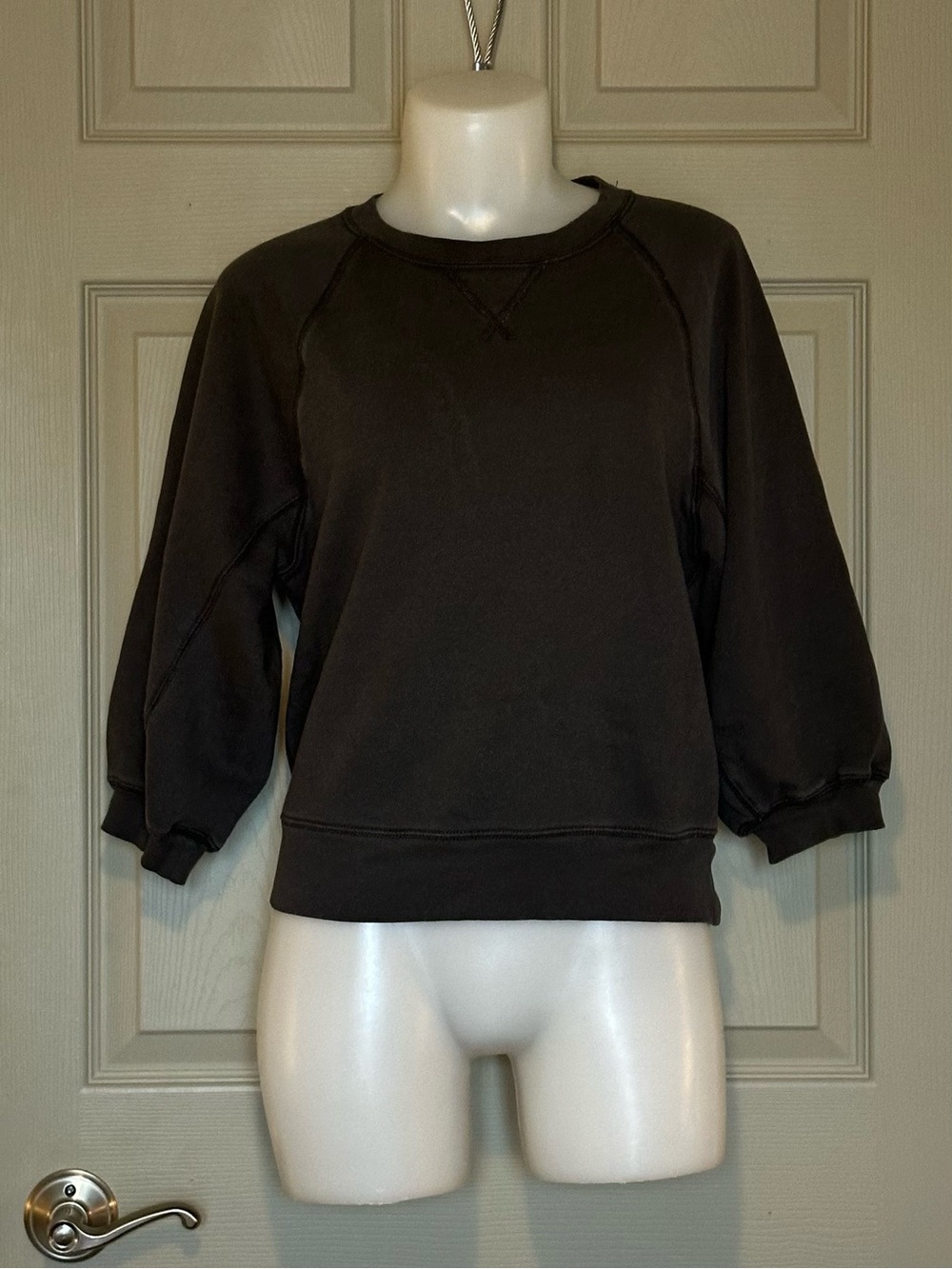 AERIE Charcoal Gray Cropped Balloon Sleeve Sweatshirt - Size Small